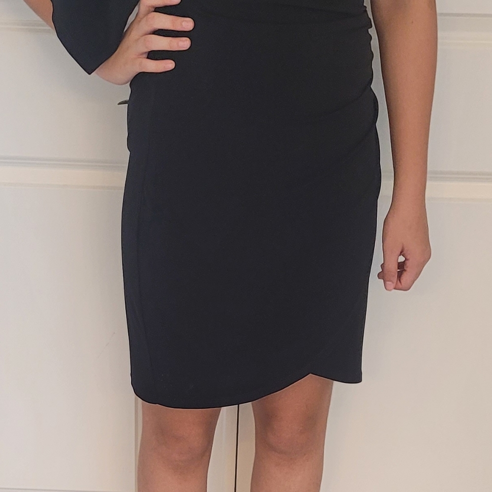 One shoulder dress - Picture 5 of 7